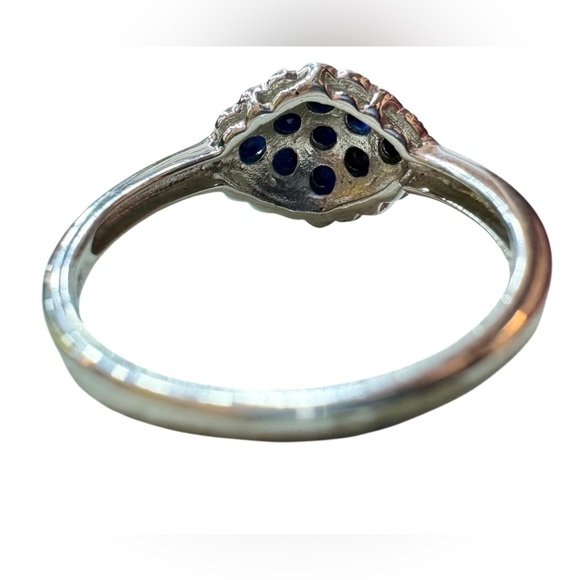 Genuine Sapphire Cluster Sterling Silver Ring (9) - Picture 6 of 6